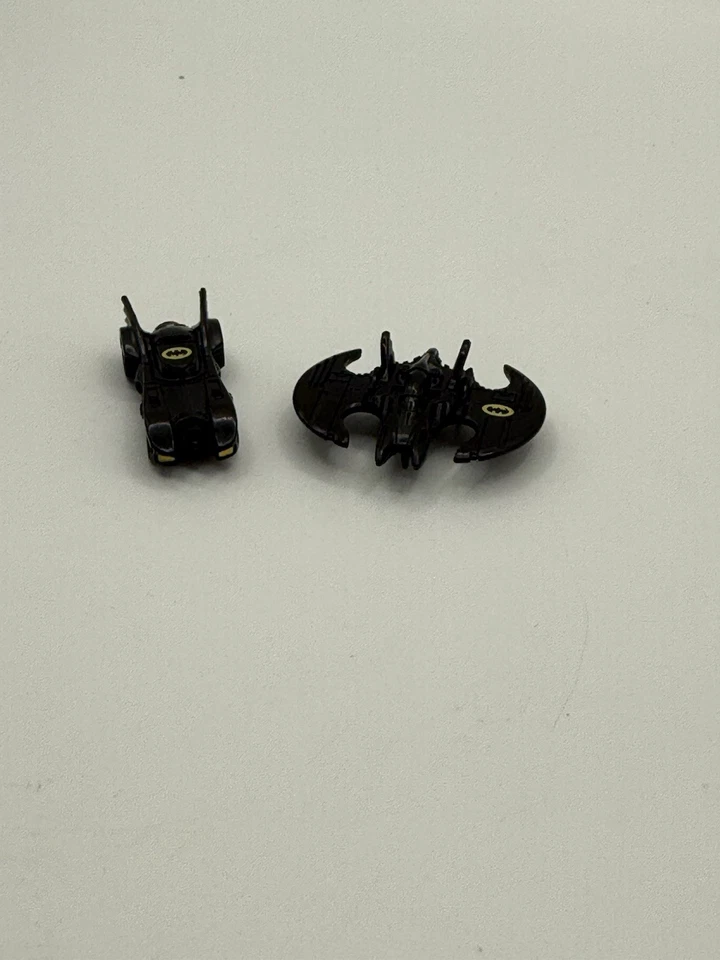 Batman Batmobile & Batwing Vintage 1989 Micro Machines Set - Image 2 of 2