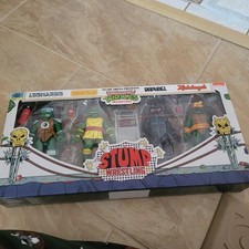 NECA Teenage Mutant Ninja Turtles Cartoon Stump Wrestling 7  4pk DAMAGED BOX