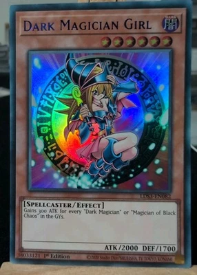 DARK MAGICIAN GIRL - LDS3-EN082 Ultra Rare Blue / 1st Edition Near Mint - Bild 1 von 2