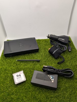 Nintendo DS Lite Onyx Schwarz Konsole + R4 Spiel + Ladegerät Komplettpaket Getestet 