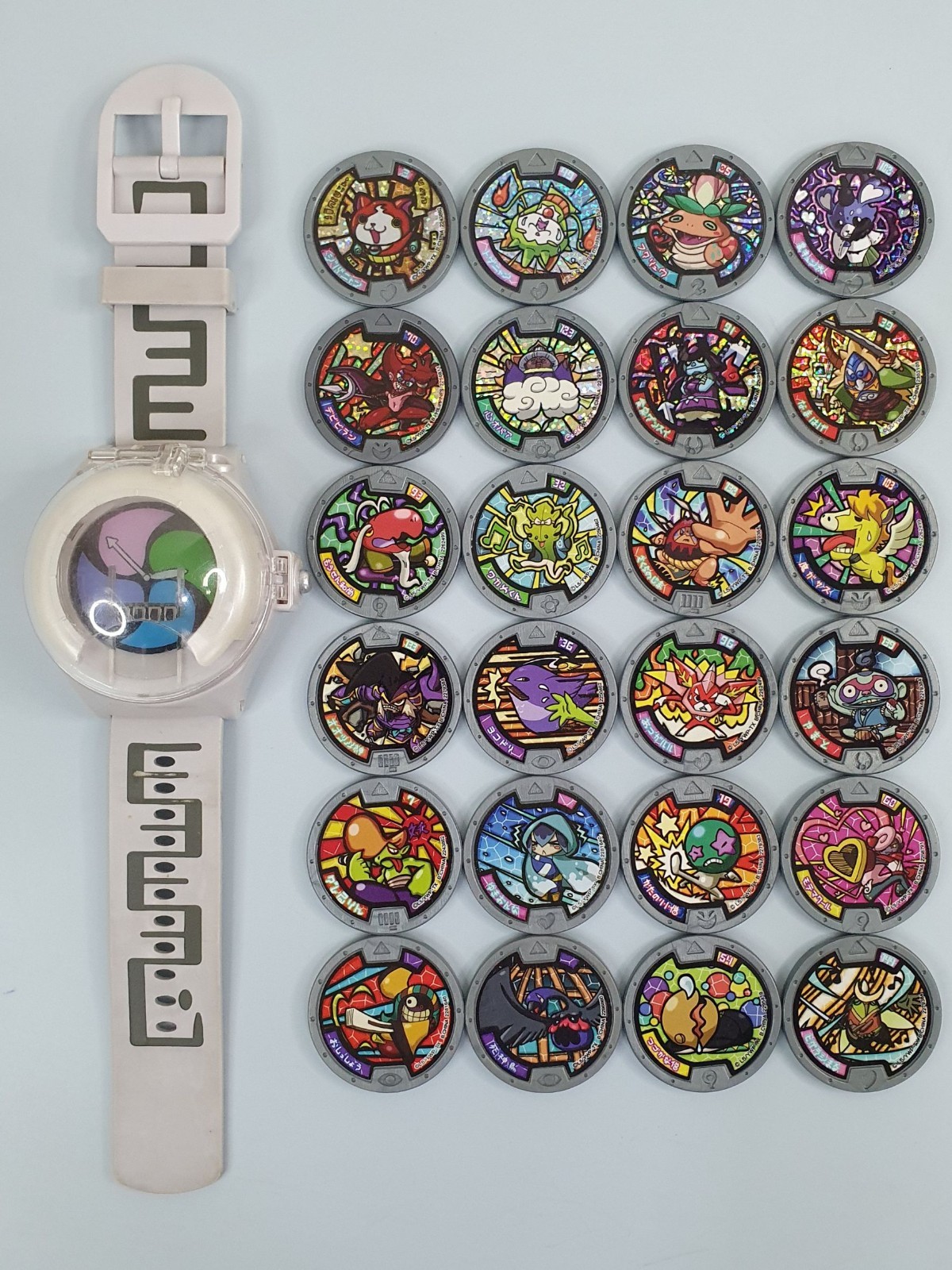 YoKai Watch with 24 Collectible Medals by BANDAI Japan