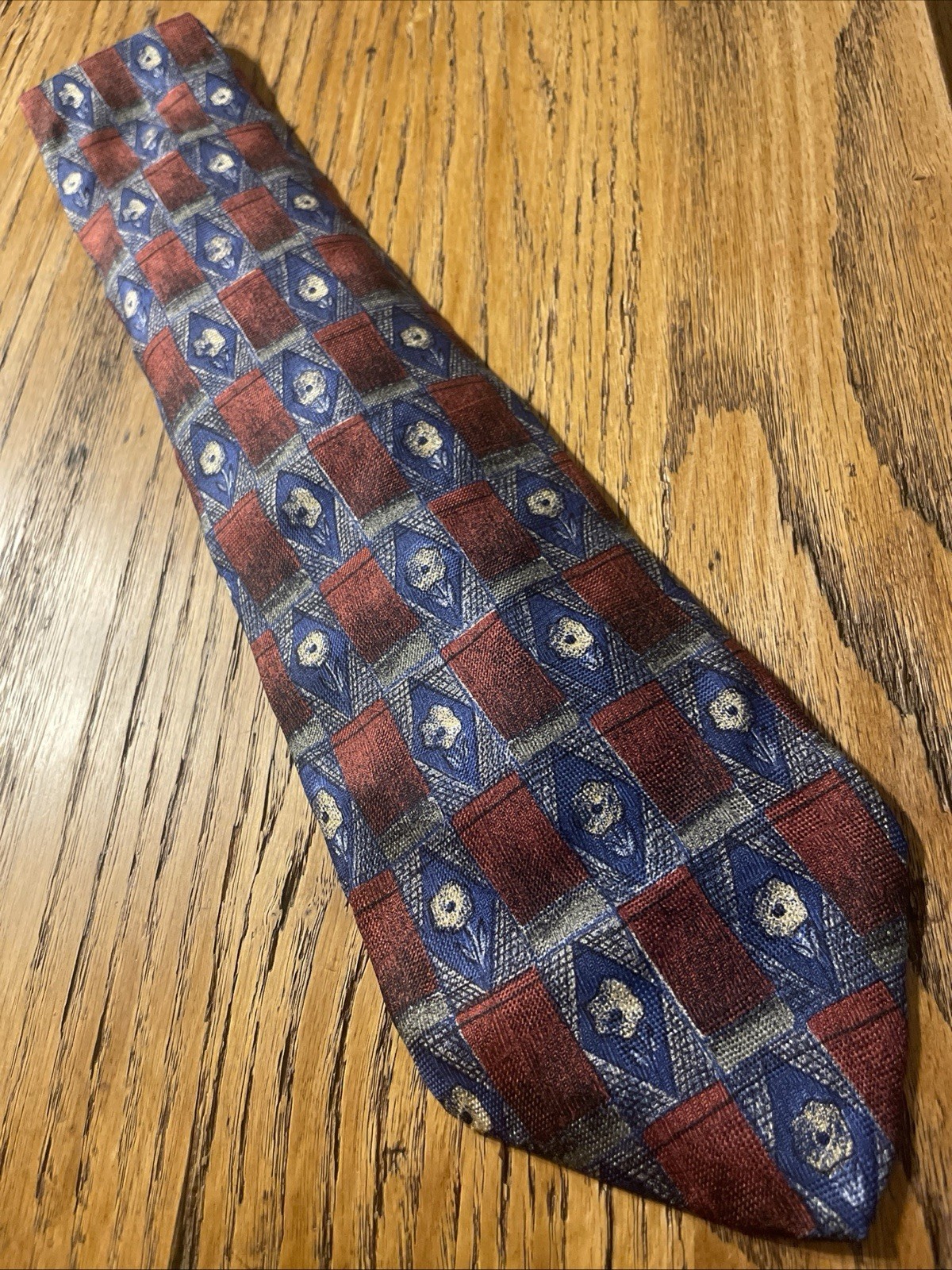 Vintage EUC Robert Talbott Studio Silk Tie USA Hand Sewn Geometric Floral
