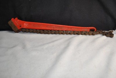VINTAGE RIDGID C-18 PIPE CHAIN WRENCH 2-1/2'' CAPACITY - MADE IN USA