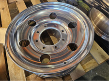 2004-2005 Excursion F-250 F-350 3574 Refurbished Wheel 16 X 7 6 Round Hole Rim