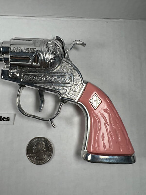 Vintage Leslie Henry Halco Diamond H Laramie Cap Gun Western Pink