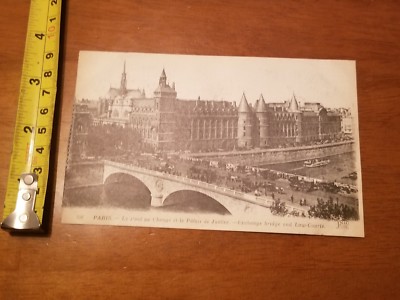 RARE VINTAGE POSTCARD EARLY FRENCH SCENE EXCHANGE BRIDGE LAW COURTS PARIS FRANCE
