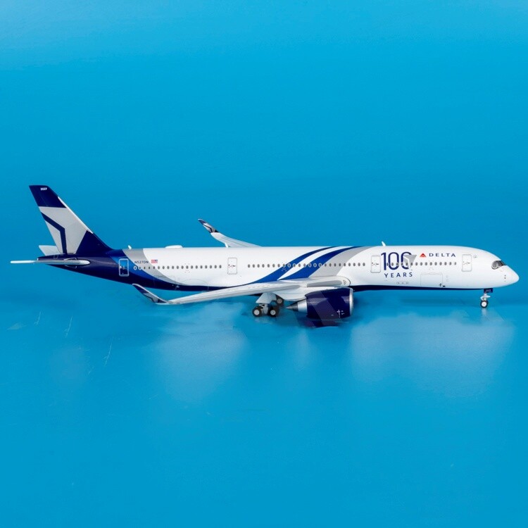 1:400 Geminijets Delta Air Lines A350-900 Passenger Airplane