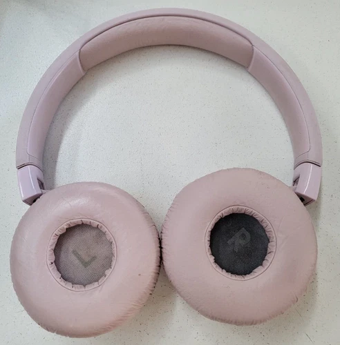 JBL Tune 660NC Bluetooth Noise Cancelling Headphones - Good working condition - Picture 2 of 3