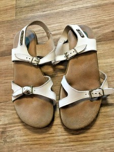 bass ladies sandals