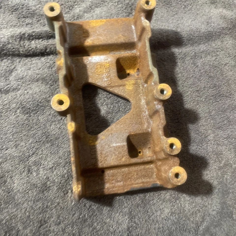 EGR Cooler Mount 4983909 - 2015 13-18 Ram 3500 Diesel #15-5643 - Image 4 of 4