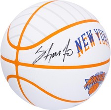 New York Knicks Collecting and Fan Guide 76