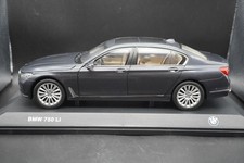 BMW 750 Li minicar 1/18