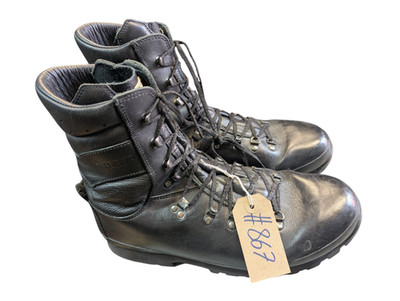 Altberg schwarze britische Kampfstiefel Leder Vibram-Sohle Größe 12W UK #867