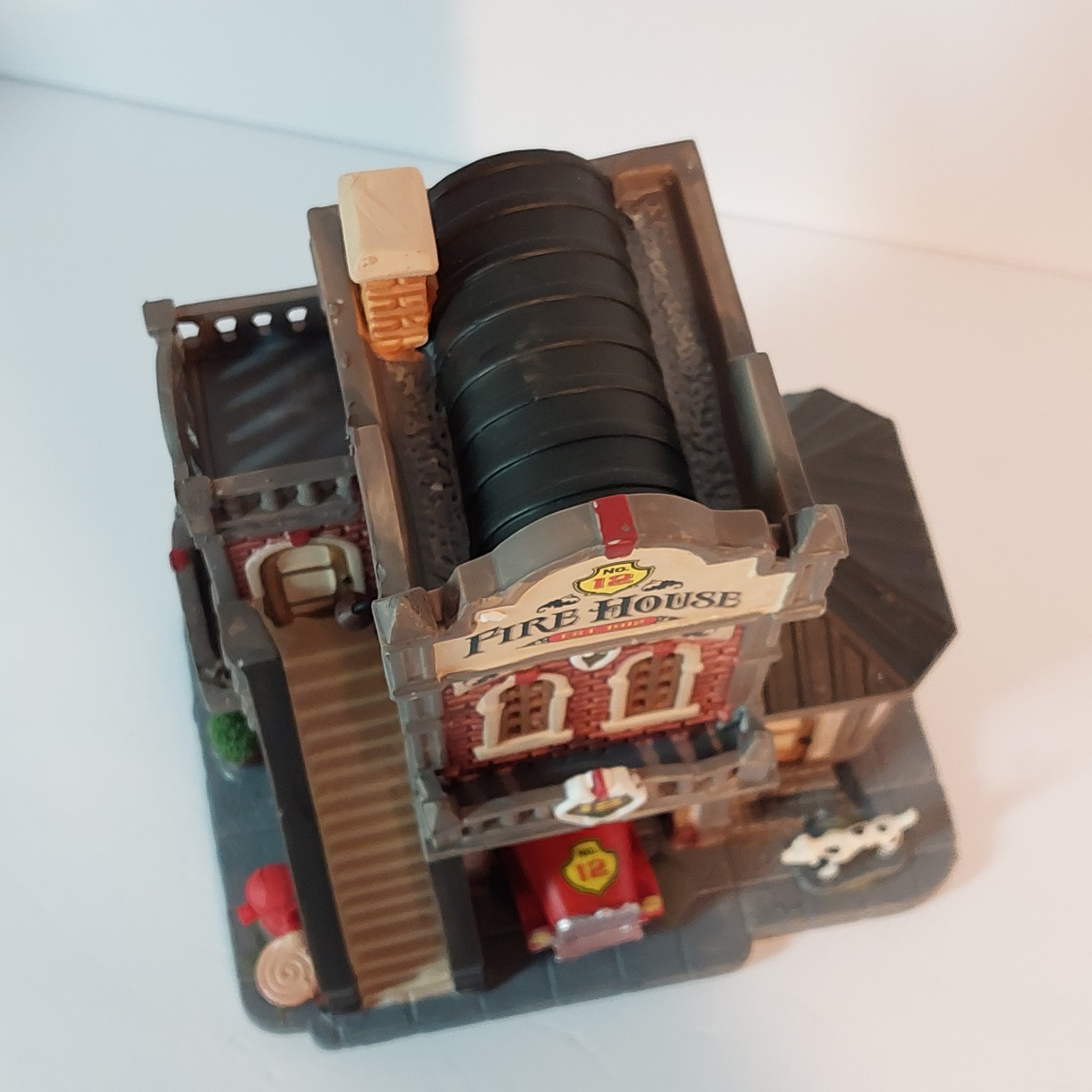 Lemax Fire House No. 12 Christmas Village Building Lighted House 