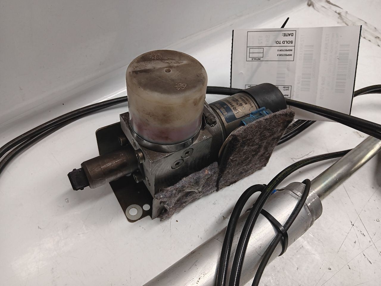 04-16 Rolls Royce Phantom Trunk Strut Shock Hydraulic Motor Closing Pump 