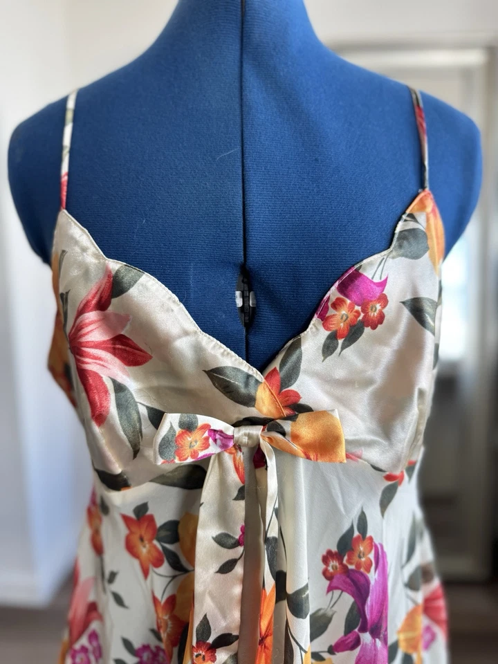 Винтажный 90-х годов Y2K Victoria Secret сексуальная кукла стиль белье оранжевый цветочный скольжения - Изображение 2 из 4