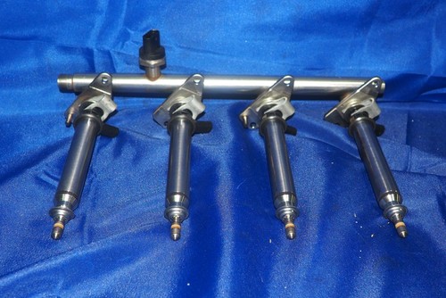 2011-2023 Mercedes I4 V6 V8 Engine Fuel Rail W/Injectors OEM 2780700687 - Picture 3 of 10