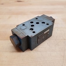 Rexroth Z2S 10-1-32/V Hydraulic Valve, R900407394 - USED