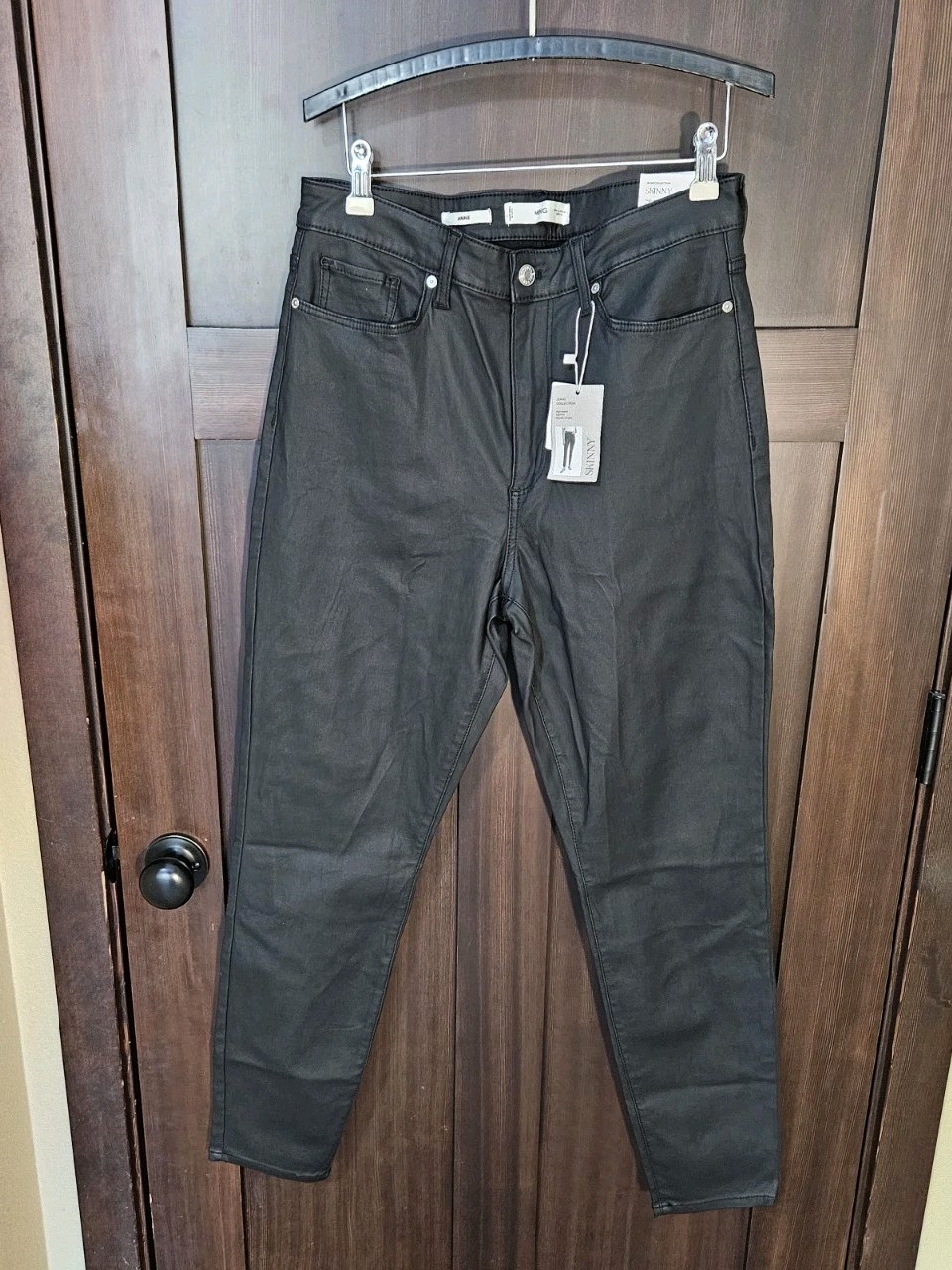 NWT Mango MNG Anne Matte Coated High Waist Skinny Jeans Women’s Black Size 12