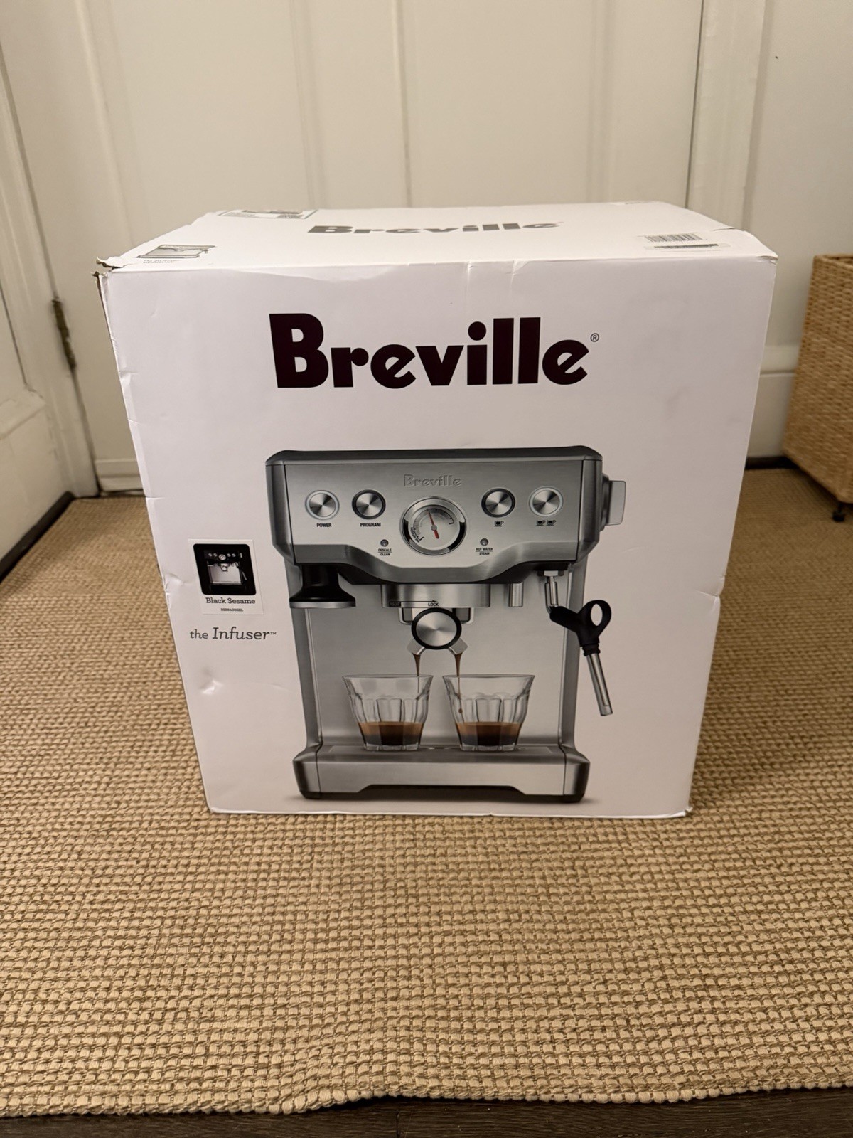 Breville the Infuser Espresso Machine BES840BSXL Black Sesam