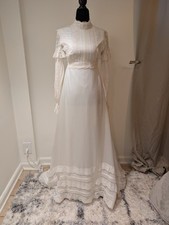 Vintage 1960s 1970s Unbranded White Wedding Dress Crochet Lace Bow High Neck