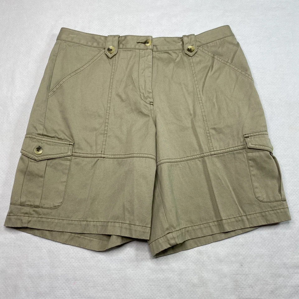 Pantalones Cortos Moda International Mujer Talla 14 Caqui Frontal Plano Bolsillos Carga Botones Foto 2 de 4