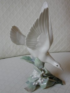 Lladro TURTLE DOVE #4550 - Wings Spread Sitting on a Flower Branch - MINT | eBay