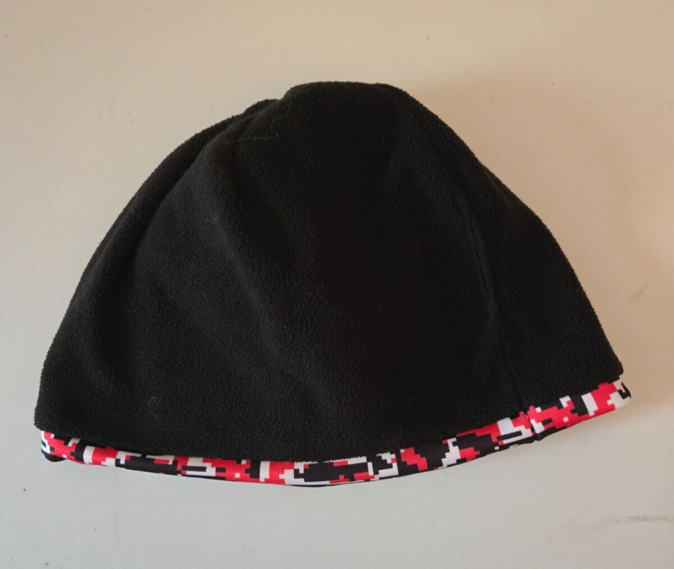 Quaker State Beanie Hat Red Black And White Geometric Fleece Lined Warm