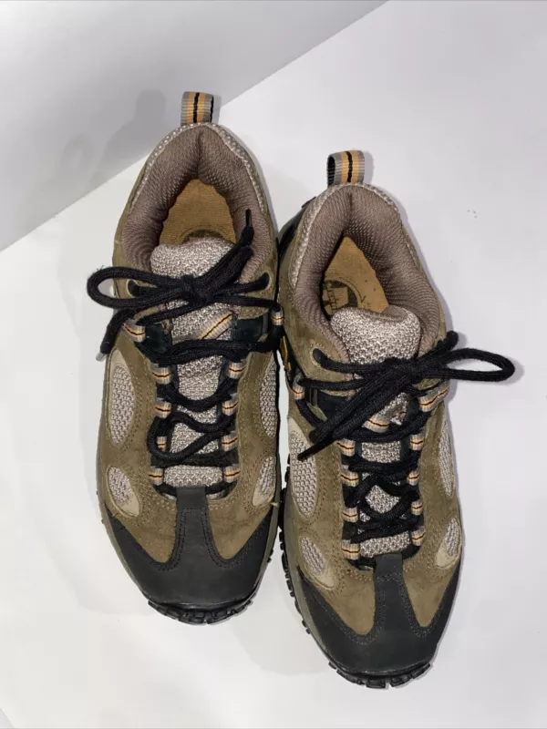 merrell vibram chameleon ventilator hiking euc shoes