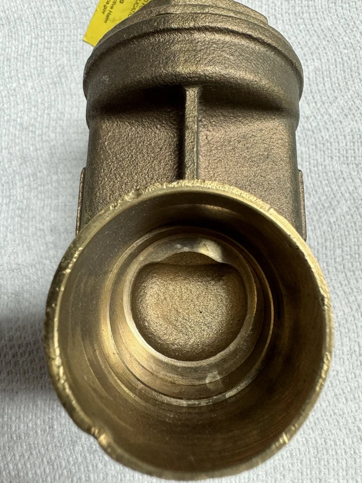 Milwaukee 1 1/2" Gate Valve Fig.149 125 S.W.P 200 W.O.G - Image 4 of 4