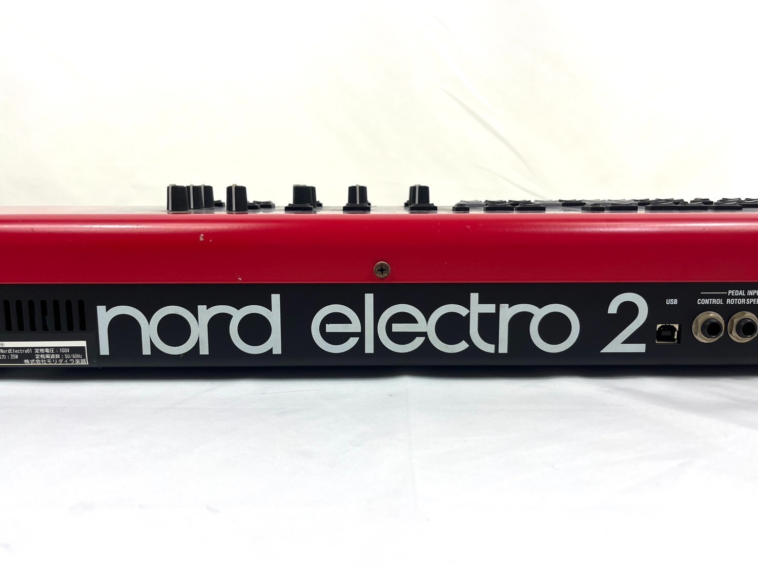 Nord Electro 2 61 Key Keyboard Piano Drawbars Organ Very Good Tested