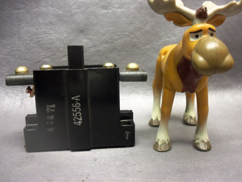 Arrow Hart 42556-A Thermal Relay Manual or Auto Position - Image 2 of 3