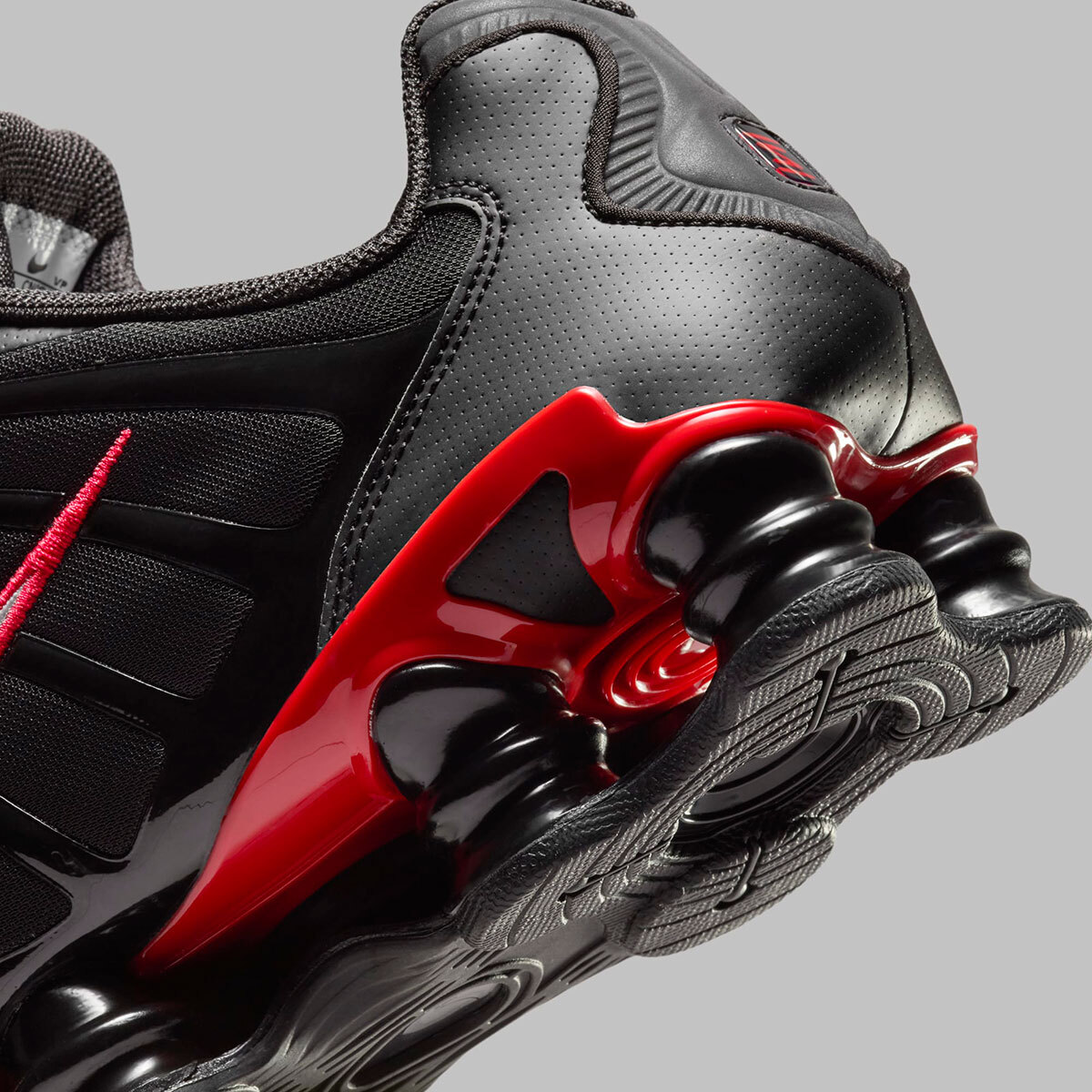 Size 10 - Nike Shox TL Black University Red for sale online | eBay