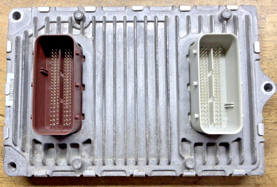 Dodge Journey 2016-19 módulo de control informático motor ECM de 3,6 L ECU PCM 68259135AB Foto 2 de 4