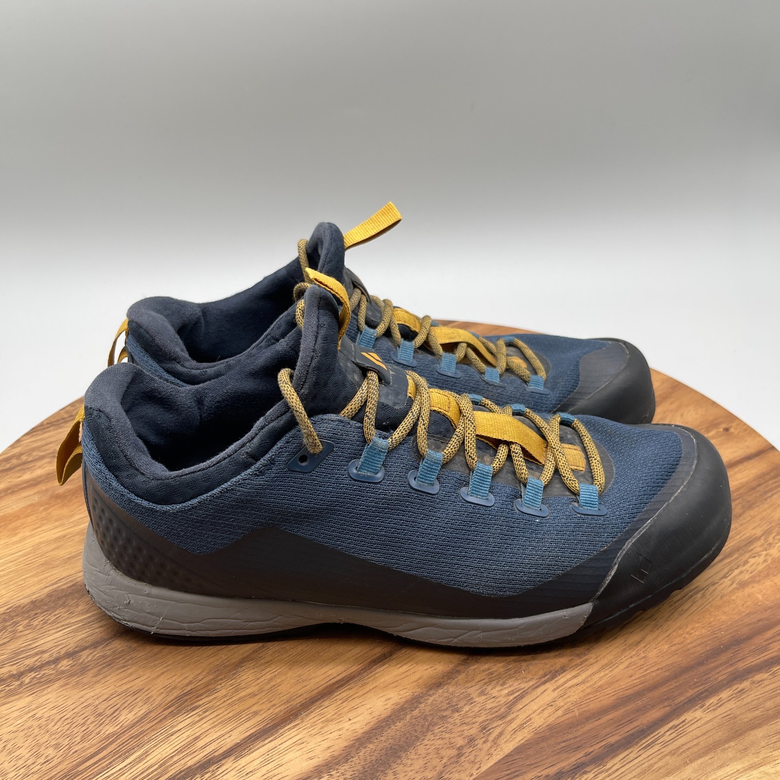 Zapatos Black Diamond Mission Lt para hombre talla 9,5 azul escalada en roca aproximación senderismo