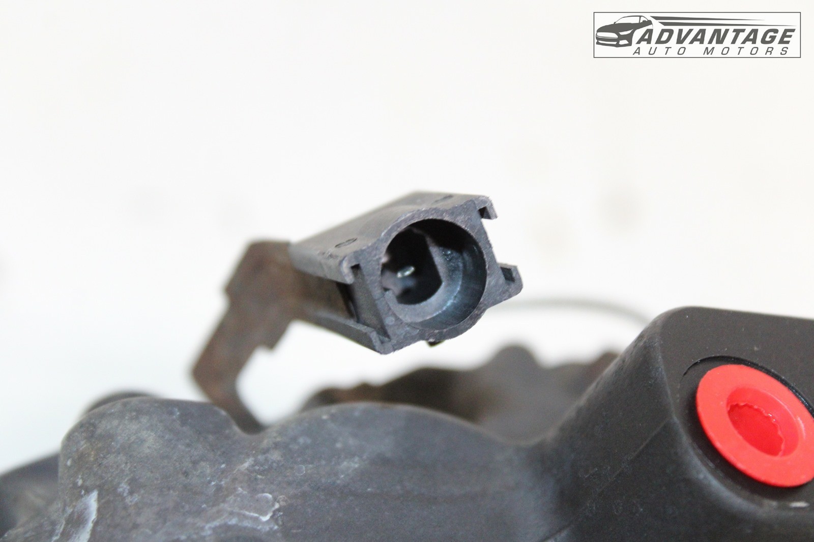 2014-2021 MASERATI GHIBLI FRONT LEFT DRIVER SIDE BRAKE CALIPER BREMBO OEM