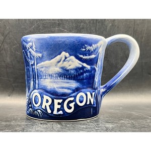 VTG Oregon Mug Scenic Mt. Hood Redwoods Seagulls Raised Embossed White Blue 12oz