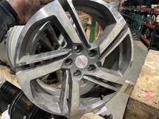 Wheel 18x7 Opt Rsx Silver Fits 18-21 Terrain 2095147 Wheel 18x7 Opt Rsx Silver Fits 18-21 Terrain 2095147