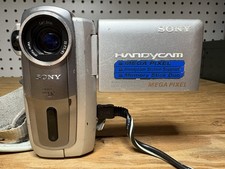 Sony Handycam DCR-PC109 Silver 120x Digital Zoom Digital Video Camera AS IS