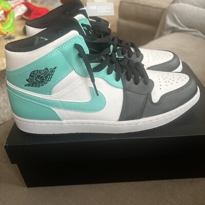 jordan 11 island green