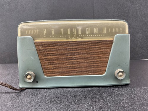 Vintage 1948/49 Silvertone 8005 Tube Radio Sears Blue Ice Metallic works damage - Picture 2 of 6