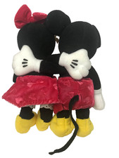 Disney Store Mickey and Minnie Mouse Set 8 in Valentine Hug Plush NOS READ B23