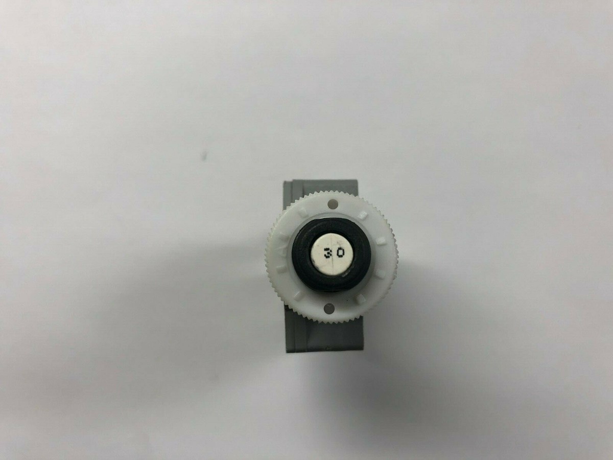 Bussmann 30A 2-Prong Circuit Breaker w/ Reset Button 17430-31 NOS