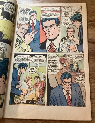 Superman Comic Lot 336 401 403 Annual 10 PLEASE SEE PHOTOS - Picture 13 of 17