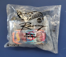 New And Sealed McDonald's Nascar Hot Wheels Racing Kyle Petty