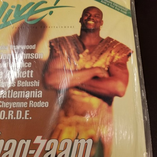 Live Magazine Shaquille O'Neal July 1995 Yearwood, Belushi Plus Beatlemania - Picture 4 of 7