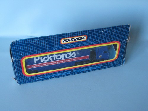 Matchbox Convoy Daf Box Car Pickfords Removals Boxed Truck Toy Model Car CY-24 b - Picture 2 of 6