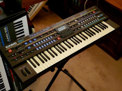CASIO CZ-1 SUPER RARE SYNTHESIZER FULLY SERVICED AND IN AMAZING CONDITION!