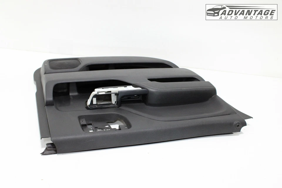 Chevy Silverado 2500 HD 2015-2019 cubierta de moldura de panel de puerta trasera izquierda OEM Foto 4 de 4