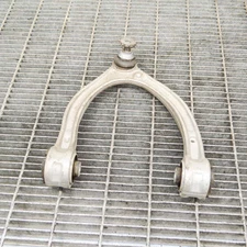 Mercedes-Benz C W205 wishbone front right upper 205 2.1 diesel 120kw 3614687